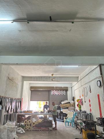 Taman merak shop for sale 1