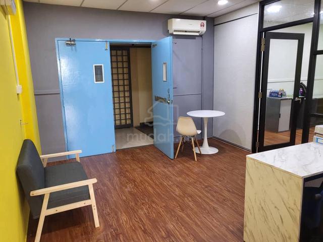 Park Avenue New Renovation Fully Furnish Office For Sell 2
