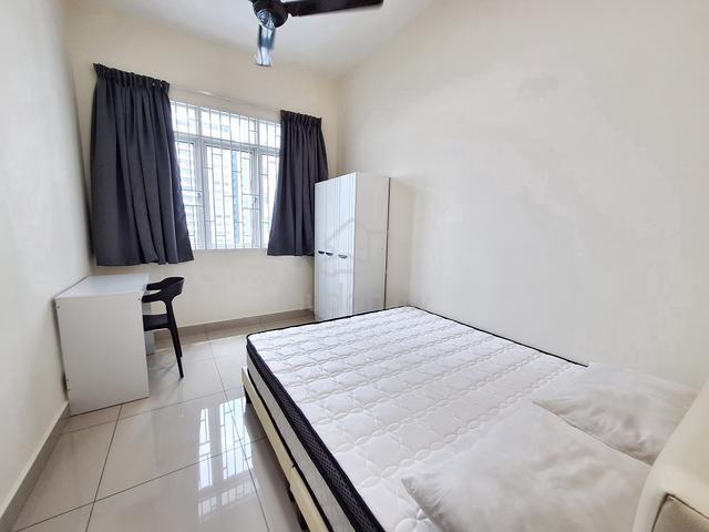 Nexus Kajang room near New Era MRT KTM Metro Point KPJ to Cheras KLCC 1