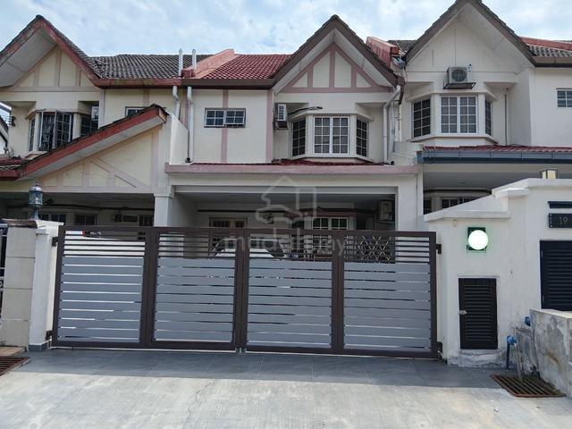 FREEHOLD!!! Renovated Double Storey Bukit Rahman Putra Sg Buloh 1