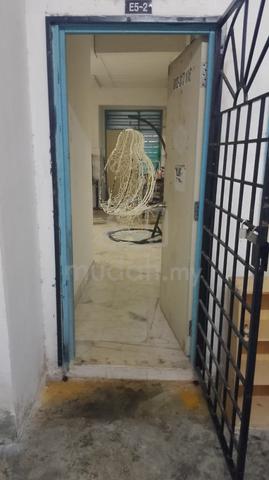 Dahlia Apartment (Jalan Melor) 1