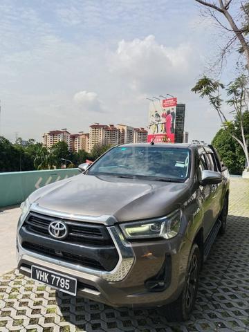 2021 Toyota HILUX 2.4 V (A) - 1