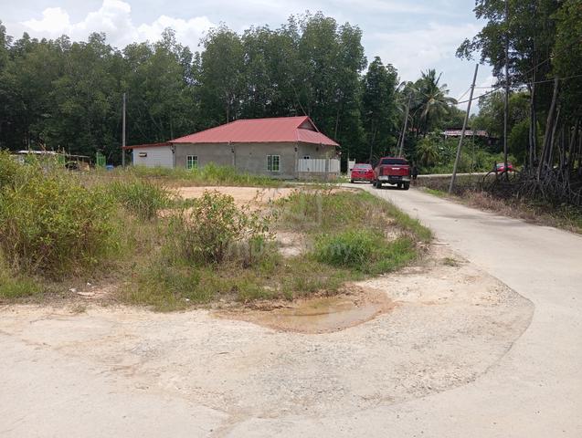 Tanah Hadapan MAKTAB PERGURUAN KENT Tuaran Untuk Milik Anda. 2