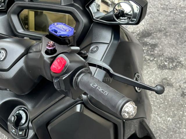 2024 YAMAHA XMAX X MAX X-MAX LIKE NEW PRO-FENDER s - photo 16 of 26