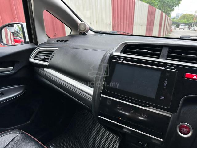 2016 Honda JAZZ 1.5 V (A) BULANAN 700 - 5