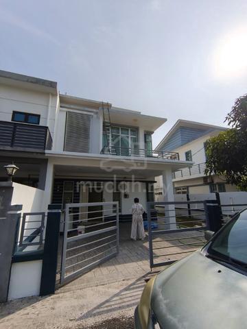 House at Bandar Saujana Putra 1