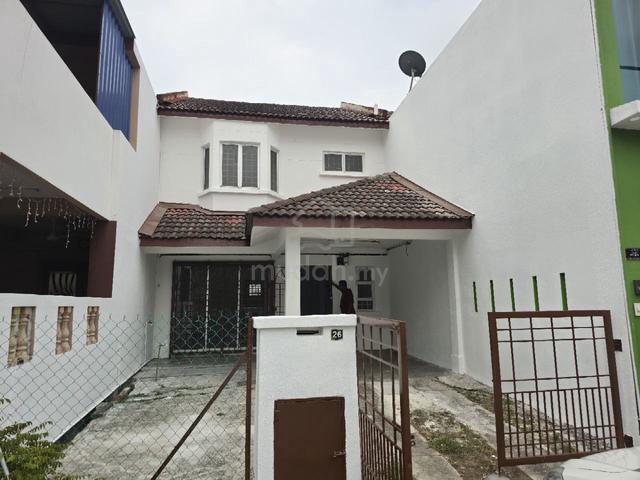 FACING PADANG Double Storey Jalan Seri Banang Taman Sri Andalas Klang 1