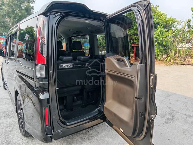 2017 Honda STEPWAGON 1.5 SPADA COOL SPIRIT 7SEATER - 5