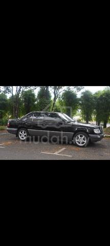 1995 Mercedes Benz 280E 2.8 (A) - 5