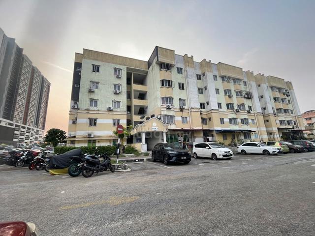 Pangsapuri Mutiara Subang 1