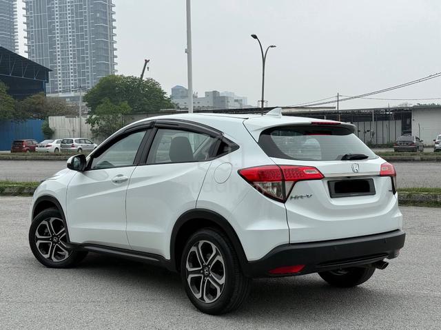 2020 F.S.R Honda HR-V 1.8 E FACELIFT (A) 3 YRS WRT - 3