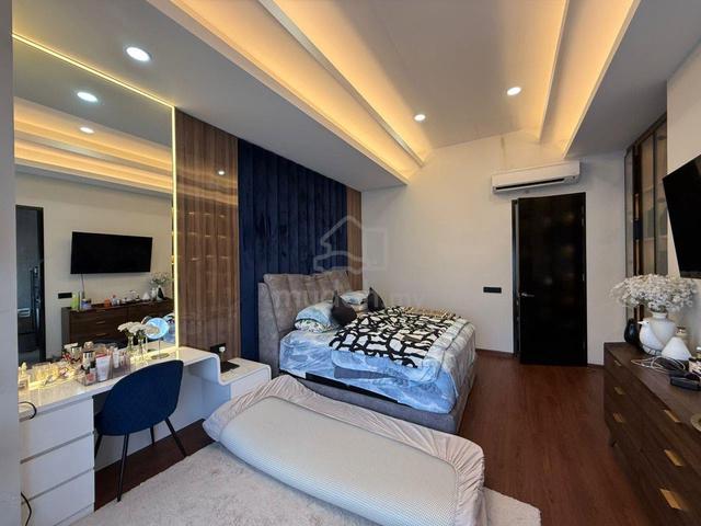 Setia Tropika 11 Elata Nova 2 Storey Full Renovated Non Bumi Can Buy 1