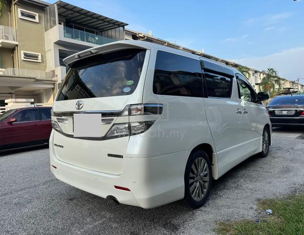 2014 Toyota VELLFIRE 2.4 Z GOLDEN EYES 1430 x 8 ye - 2