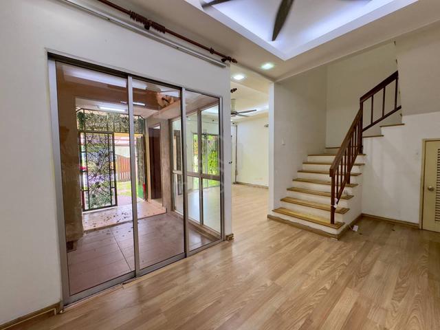 FULL LOAN FACING OPEN 💥 Taman Pinggiran Usj 2 Subang Jaya 1