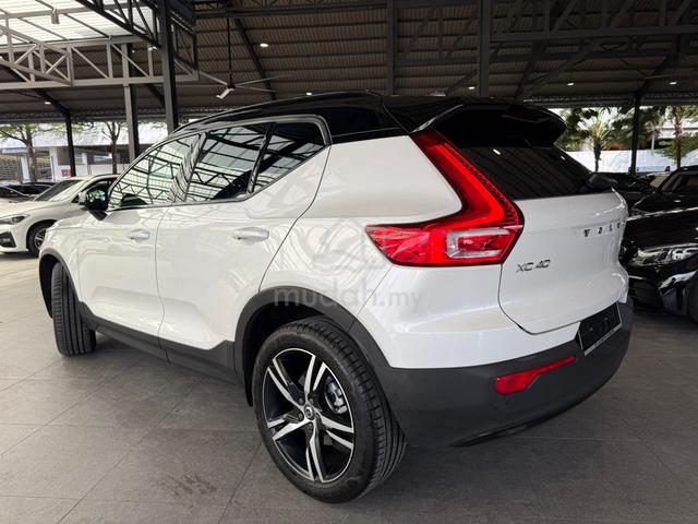 Volvo XC40 2.0 T5 AWD R-DESIGN (A) F.S.R 27K TURBO - 4
