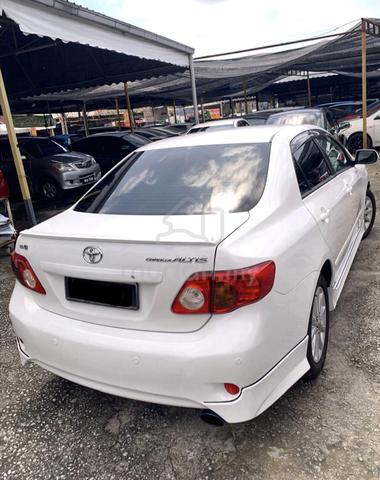 2011 Toyota COROLLA ALTIS 1.8 E FACELIFT (A) - 2