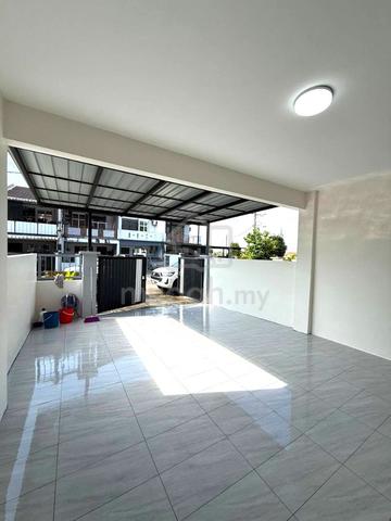 Scientex, Jln Tempua, Pasir Gudang, 2"Storey 4Bilik Bumi Lot Full Loan 1