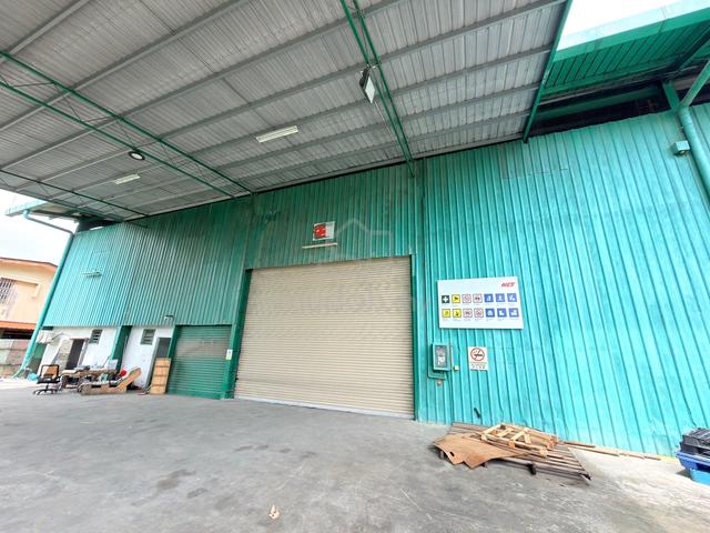 Kolombong Big Industrial Warehouse l 40,000 sqft l Inanam Kolombong 1