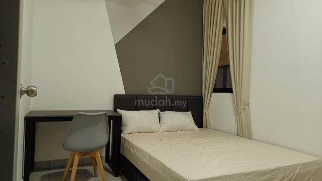 Fully Furnished Middle Room @ NETIZEN 🏡 BANDAR TUN HUSSEIN ONN 👩🧑🏻 1