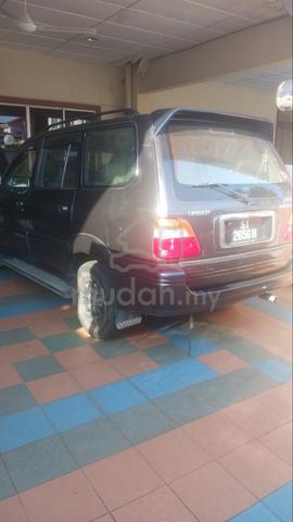 2003 Toyota UNSER 1.8 LGX (M) - 1