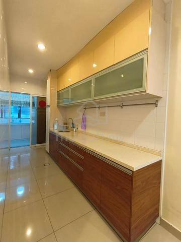 Bandar Bukit Raja End lot with garden 1
