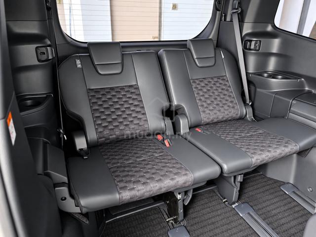 2023 Toyota Voxy Sz 2.0 Modelista - 5