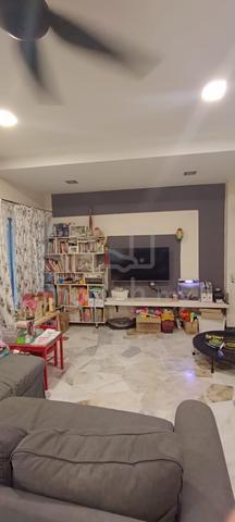 Freehold fully renovated double storey link house 2