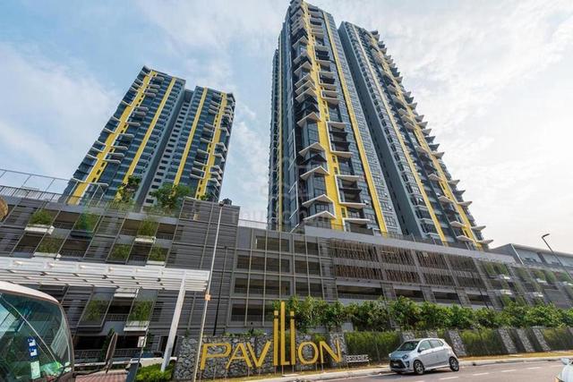Le Pavillion 1