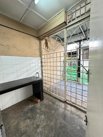 Usj 13, 2 storeys, gated guarded, Usj 6, Usj 2, usj 3, usj12 4