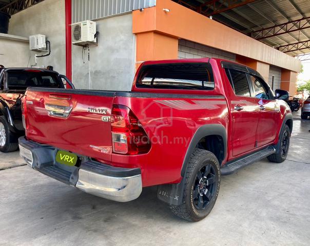 2017 Toyota HILUX 2.8A G 4X4 VNT - 3