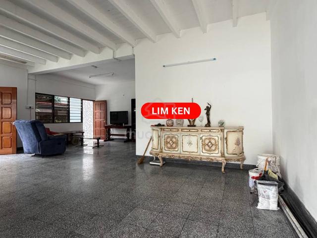 Medan Lim Cheng Teik 2-Storey Semi-D, Georgetown (nice location) 1