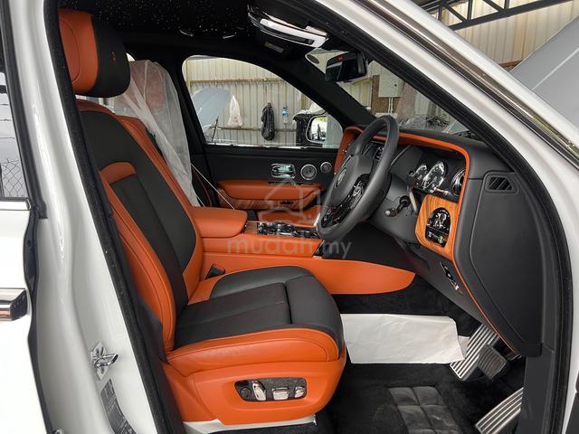 2023 Rolls Royce 6.75 Cullinan Orange Leather Seat - 3