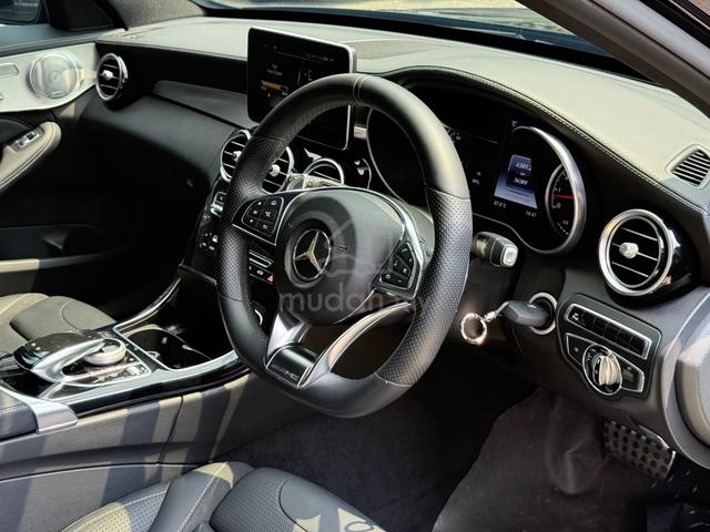 15 Mercedes-Benz C63 AMG Estate - 4