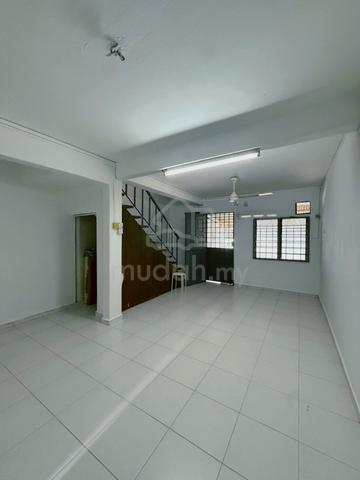 Taman Rinting @ Jalan Meranti (LOW COST | Double Storey) Garden view 1