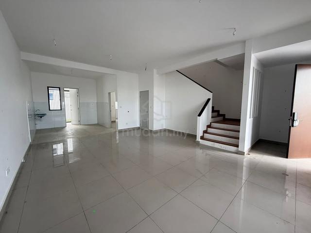 Brand New House Ferrous 2 Alam Impian for rent rumah sewa 1