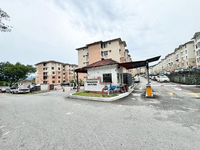 Sri Puteri Apartment 1