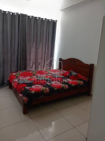 Middle Room for Rental 1