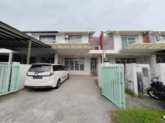 MURAH, 2 Storey Terrace 22'x70' Laman Bakawali Kota Seriemas Nilai 1