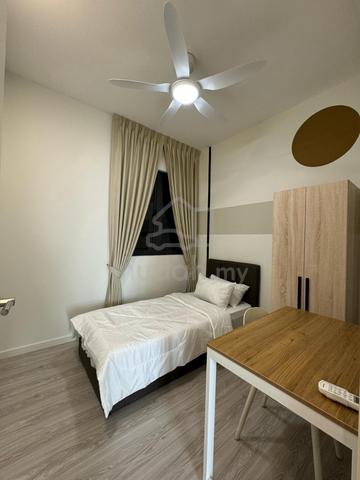 Female only unit small room available Aug near to MRT Putra Permai 1