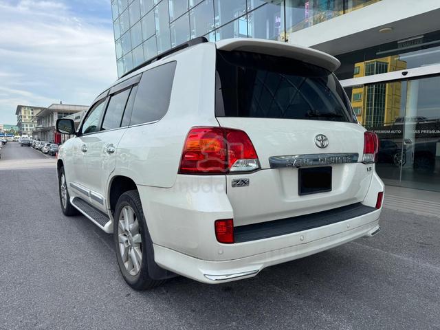 2013 Toyota LANDCRUISER 4.6 ZX (URJ202W) (A) - 4