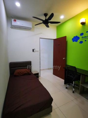 Taman Scientex Senai Single Room for Rent 1