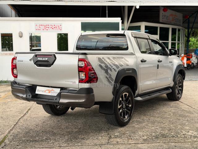 2022 Toyota HILUX 2.8 ROGUE (A) - 3