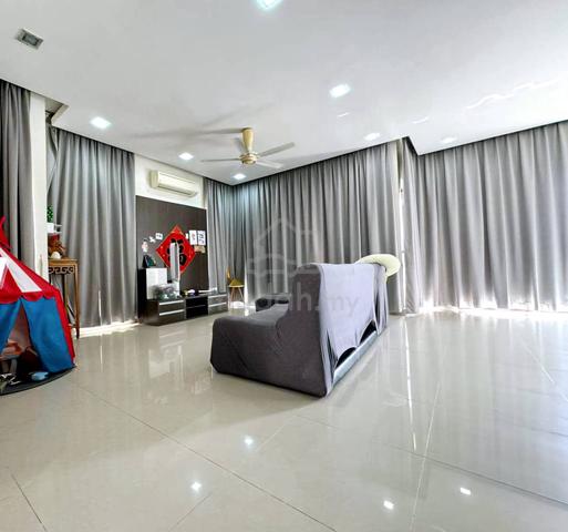 【FACING LAKE】Semi-D 2 Storey SETIA DAMAI Spacious 40x85 RENOVATED 1
