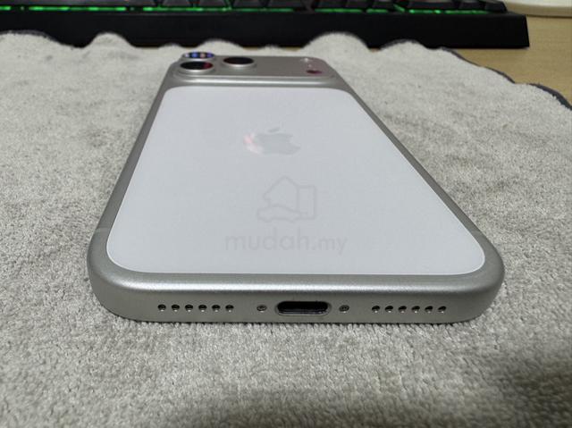 Iphone 17 Pro Max Sparepart - photo 3 of 6