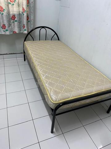 Room for rent 1