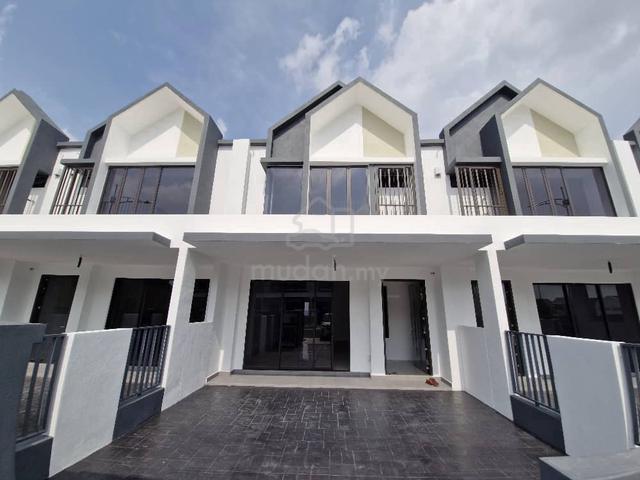 [ New Partly Furnished ] Double Storey, Anira, Serenia City 1