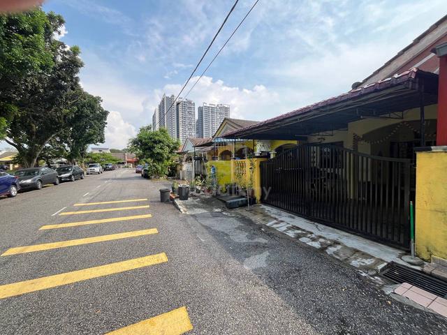 FACING OPEN 💥 Single Storey Terrace Taman Puchong Intan Puchong 1