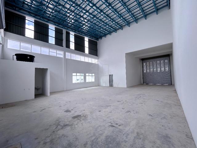 New 2 1/2 Storey Warehouse Ayer Keroh Eco Park End Lot 4,003sqft [Hot] 1