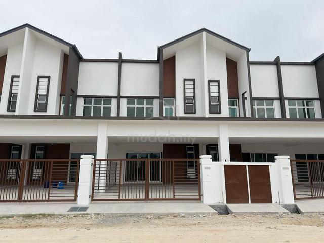 Complete Unit Freehold Bumi Lot Full Loan Double Storey Klebang Besar 1