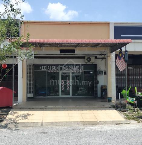 Single Storey Shop Lot For Sale @ Taman Seri Rapat, Ipoh 1